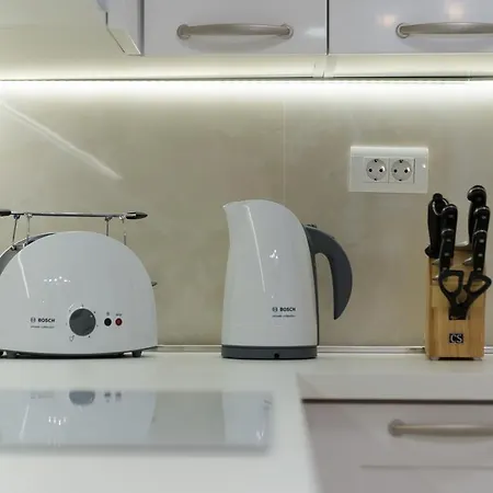 Carnation Спліт